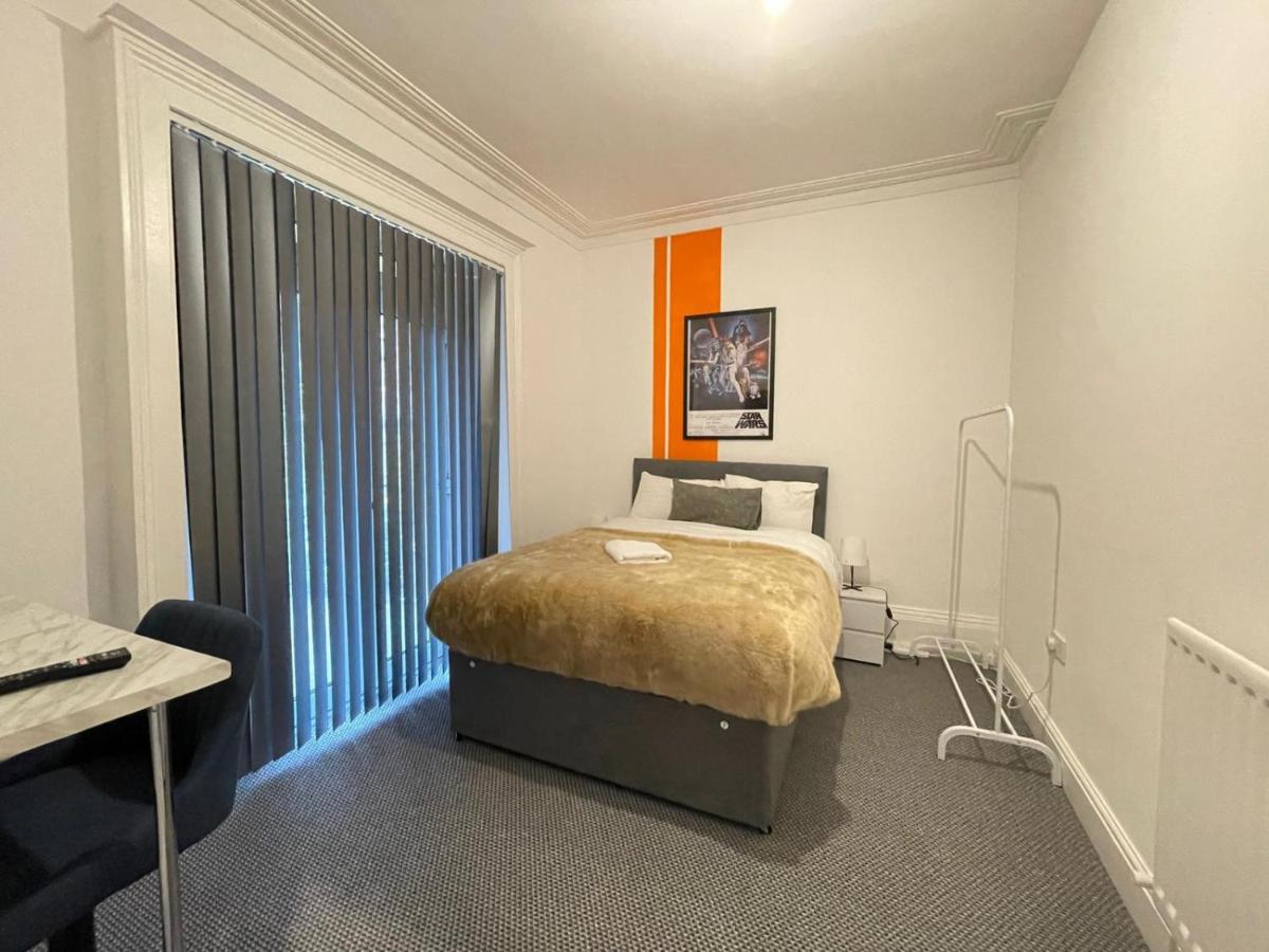 فندق St Peter'S Shared House برمنغهام المظهر الخارجي الصورة